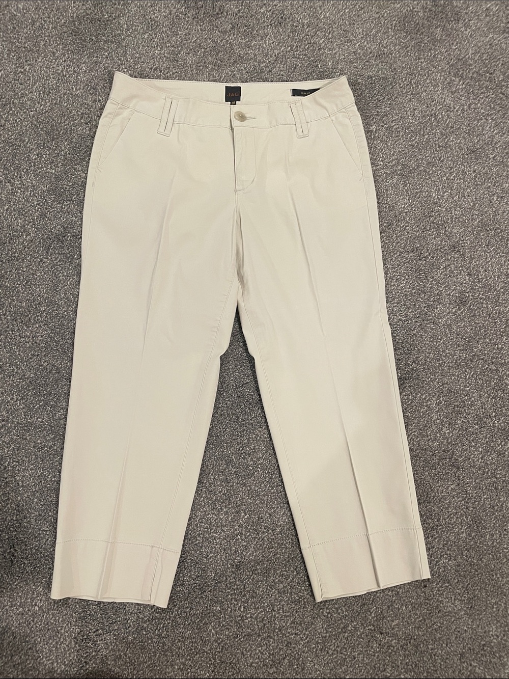 Jag Women’s Khaki Straight Leg Capris